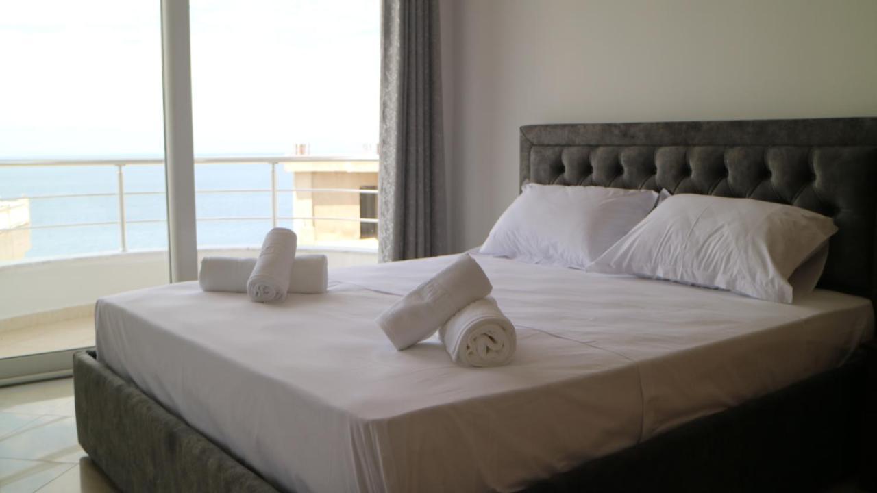 Alnes Hotel Saranda Kültér fotó