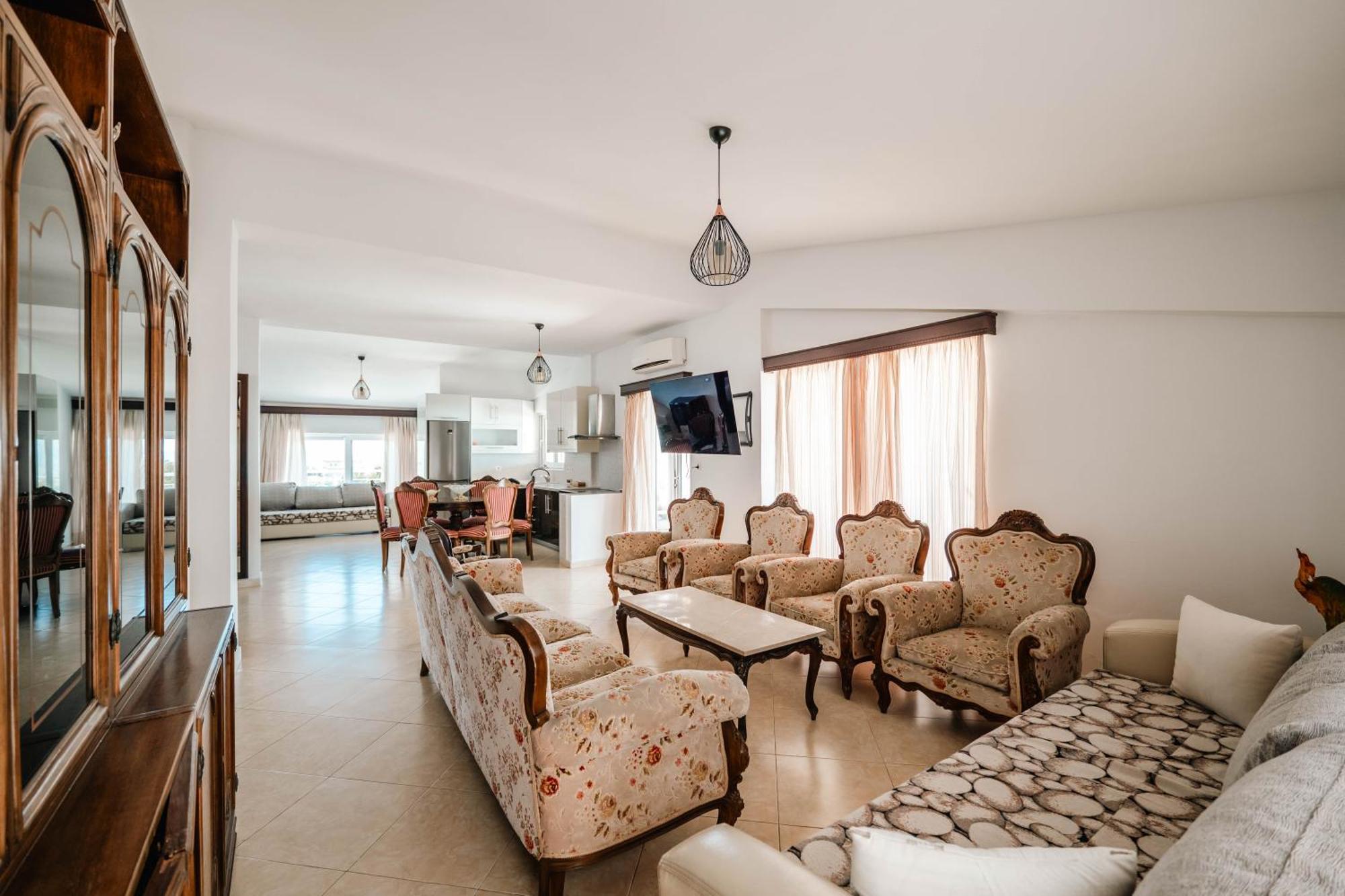 Alnes Hotel Saranda Kültér fotó